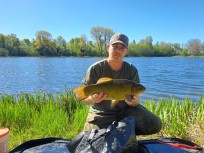 Sutare, 2375g, Peter Nilsson, 2026-05-02, Rögle dammar, fiskemetod: Bottenmete